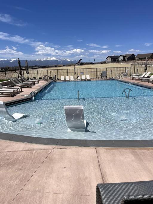 Luxury Apartment Colorado Springs Exterior photo